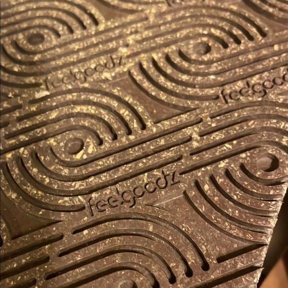 Feelgoodz Zensole Bohemian Sandals with Geometric Strap - Picture 5 of 9